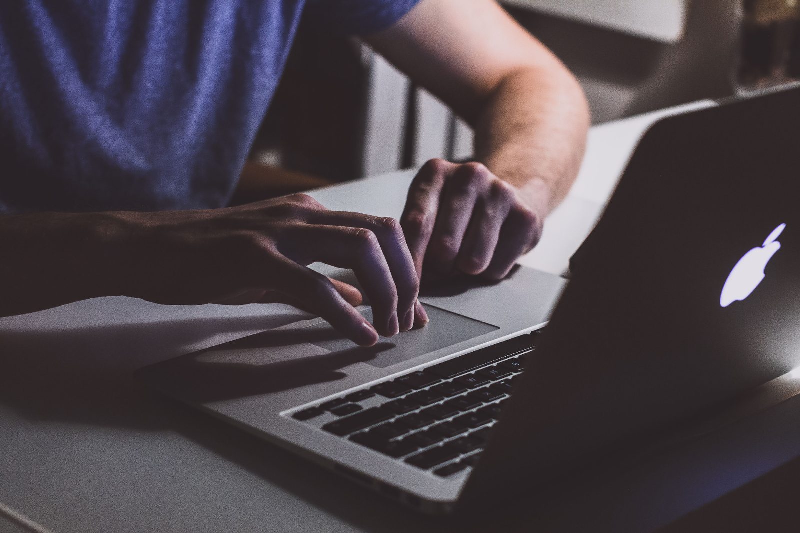 Developer working on long-term Shopware projects at the Allers Technology agency